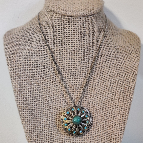 Vintage Sterling Silver Filigree Brooch/Pendant - Picture 9 of 15